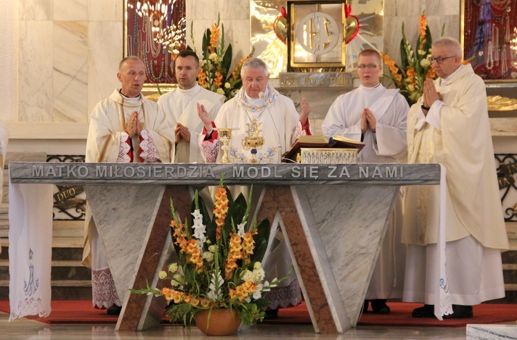 Rodziny i strażacy już na szlaku