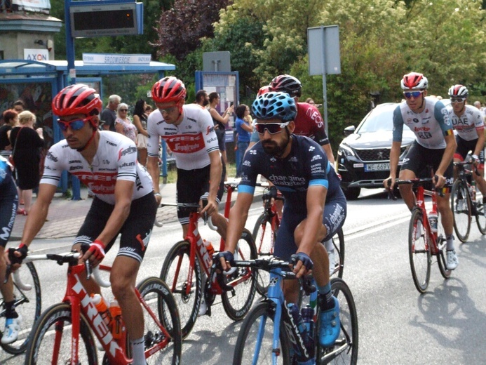 Tour de Pologne: III etap rozegrano na ulicach górnośląskich miast. Zginął jeden z kolarzy