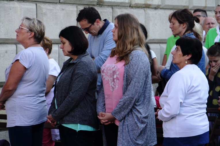 Wyjście 39. Pieszej Pielgrzymki Krakowskiej na Jasną Górę
