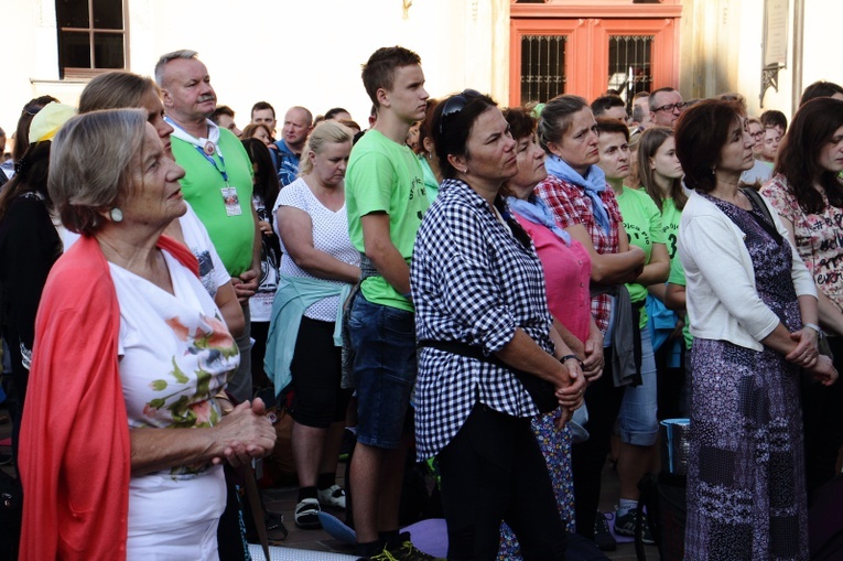 Wyjście 39. Pieszej Pielgrzymki Krakowskiej na Jasną Górę