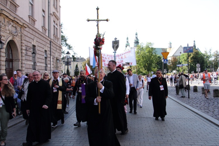 Wyjście 39. Pieszej Pielgrzymki Krakowskiej na Jasną Górę