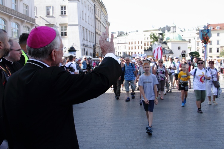 Wyjście 39. Pieszej Pielgrzymki Krakowskiej na Jasną Górę