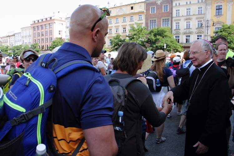 Wyjście 39. Pieszej Pielgrzymki Krakowskiej na Jasną Górę