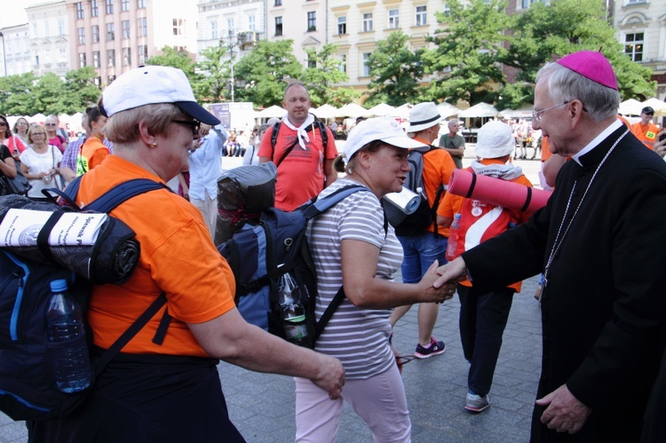 Wyjście 39. Pieszej Pielgrzymki Krakowskiej na Jasną Górę