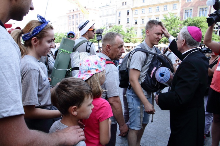 Wyjście 39. Pieszej Pielgrzymki Krakowskiej na Jasną Górę