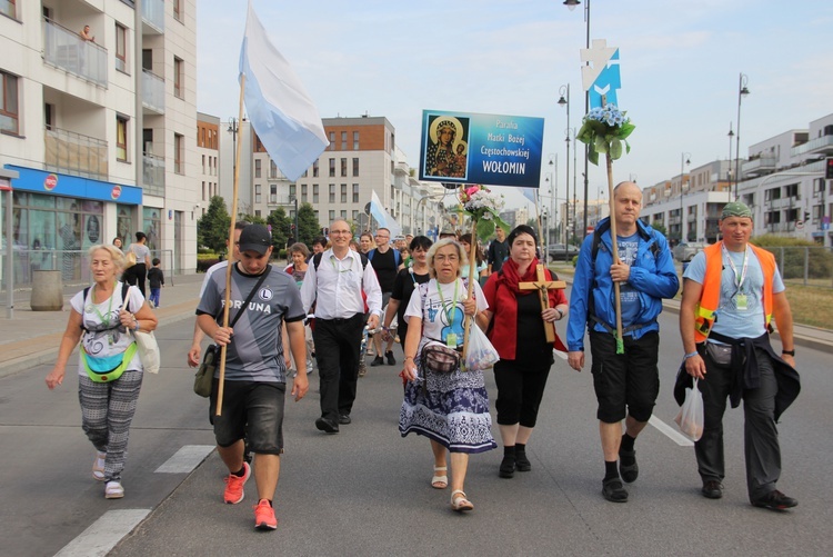 Świątynia Opatrzności Bożej na trasie "siedemnastek"