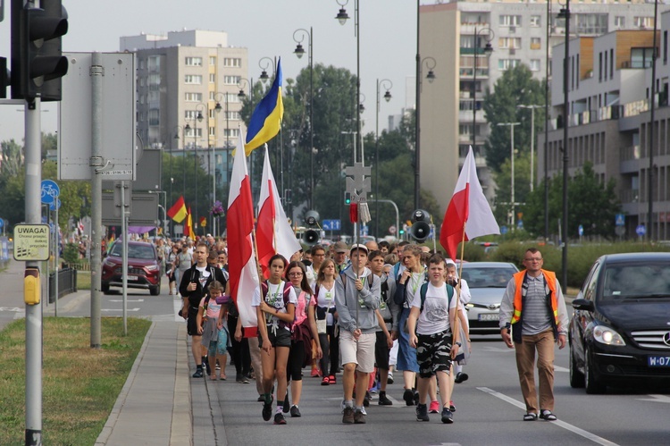 Świątynia Opatrzności Bożej na trasie "siedemnastek"