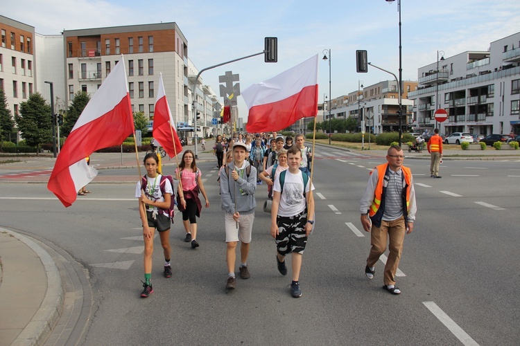 Świątynia Opatrzności Bożej na trasie "siedemnastek"