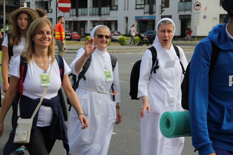 Świątynia Opatrzności Bożej na trasie "siedemnastek"