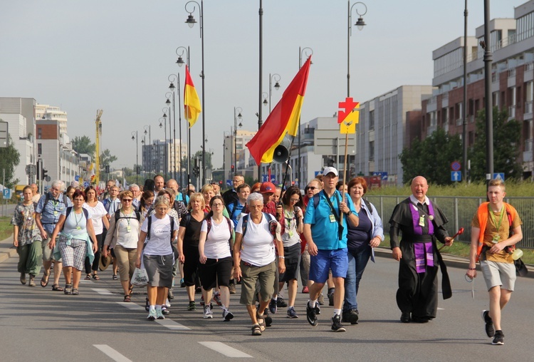 Świątynia Opatrzności Bożej na trasie "siedemnastek"