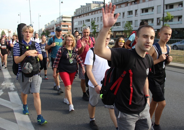 Świątynia Opatrzności Bożej na trasie "siedemnastek"