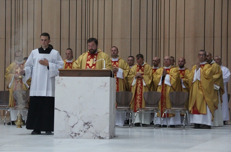 Świątynia Opatrzności Bożej na trasie "siedemnastek"