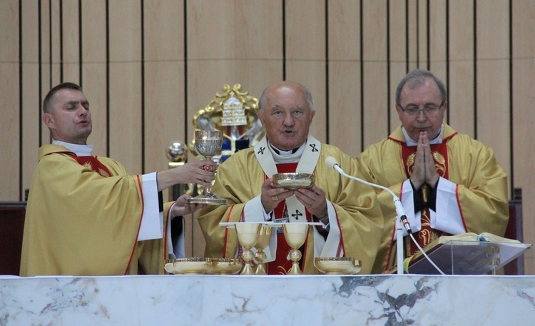 Świątynia Opatrzności Bożej na trasie "siedemnastek"