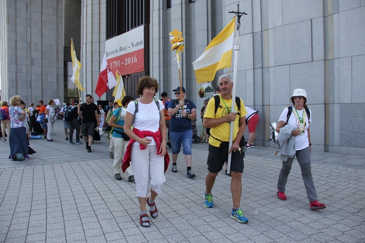 Świątynia Opatrzności Bożej na trasie "siedemnastek"