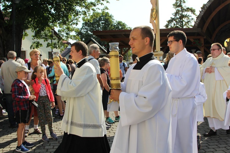 28. Piesza Pielgrzymka Bielsko-Żywiecka na Jasną Górę - Msza św. w Hałcnowie - 2019