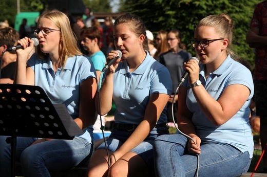 28. Piesza Pielgrzymka Bielsko-Żywiecka na Jasną Górę - Msza św. w Hałcnowie - 2019