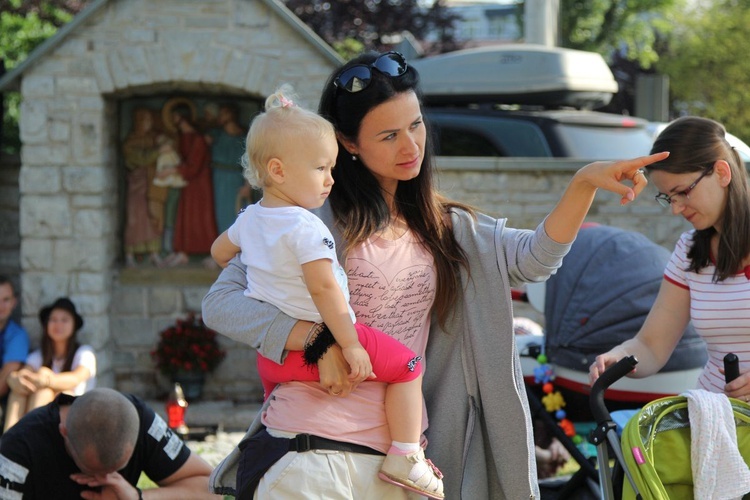 28. Piesza Pielgrzymka Bielsko-Żywiecka na Jasną Górę - Msza św. w Hałcnowie - 2019