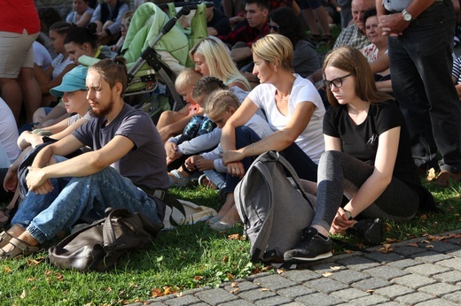 28. Piesza Pielgrzymka Bielsko-Żywiecka na Jasną Górę - Msza św. w Hałcnowie - 2019