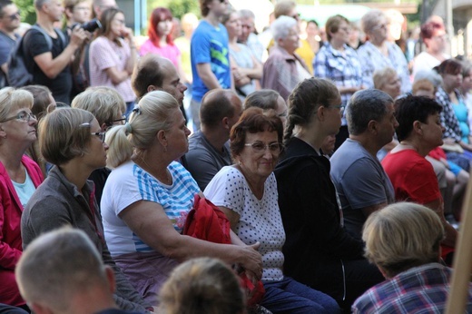 28. Piesza Pielgrzymka Bielsko-Żywiecka na Jasną Górę - Msza św. w Hałcnowie - 2019