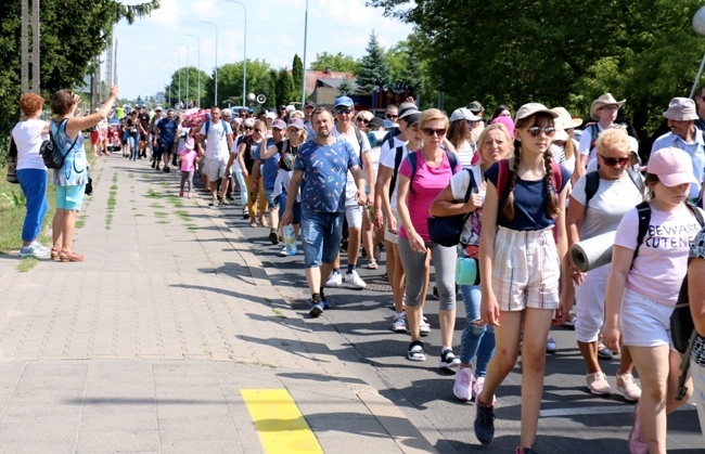 Wyjście pielgrzymki diecezji radomskiej cz. 2