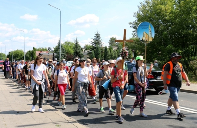 Wyjście pielgrzymki diecezji radomskiej cz. 2