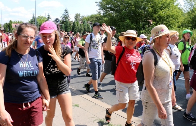 Wyjście pielgrzymki diecezji radomskiej cz. 2