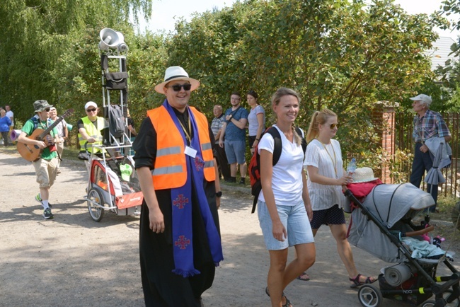 Wyjście pielgrzymki diecezji radomskiej cz. 2