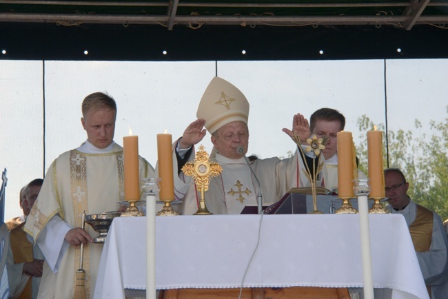 Wyjście pielgrzymki diecezji radomskiej cz. 1