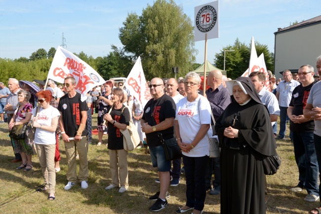 Wyjście pielgrzymki diecezji radomskiej cz. 1