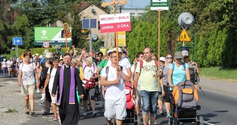 Dziś 940 pielgrzymów wyruszyło z Bielska-Bałej na Jasną Górę.