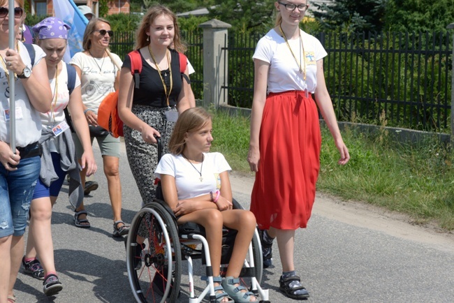 Kolumna skarżyska radomskiej pielgrzymki