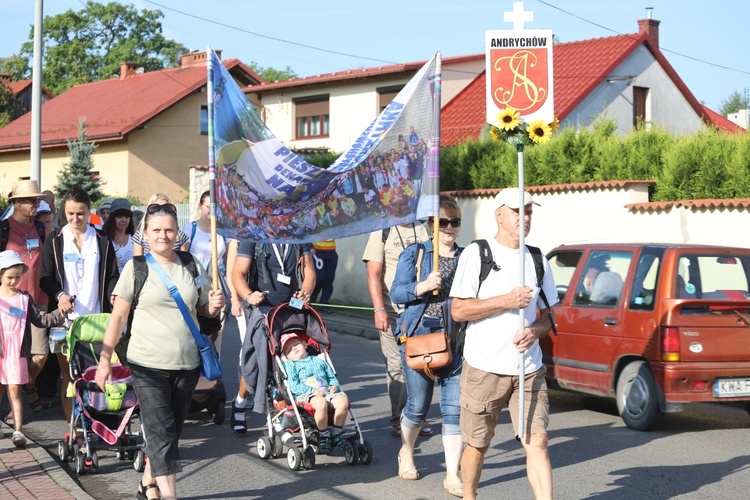 33. Pielgrzymka Dekanatu Andrychowskiego wyrusza na Jasną Górę - 2019