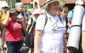Pielgrzymi hałcnowscy na trasie - w Pisarzowicach - 2019