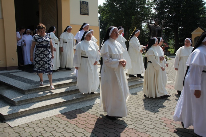 Śluby wieczyste sióstr dominikanek