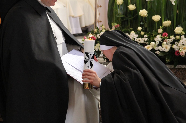 Śluby wieczyste sióstr dominikanek