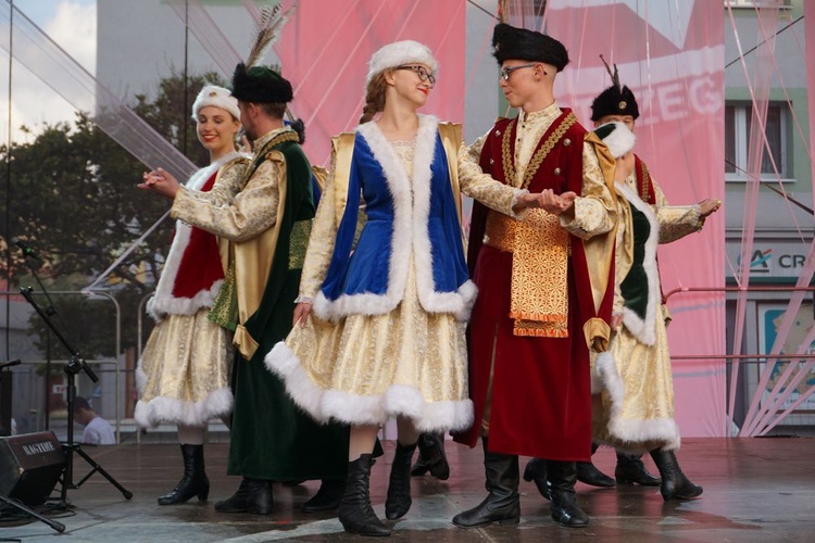 XXVIII Festiwal Folkloru w Strzegomiu