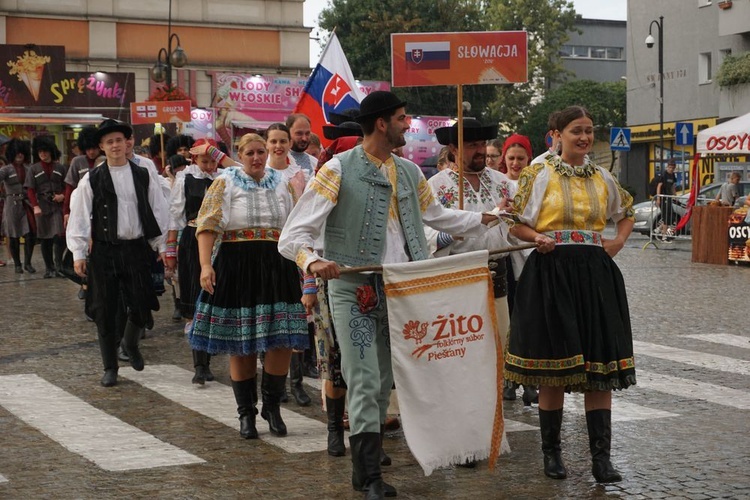 XXVIII Festiwal Folkloru w Strzegomiu