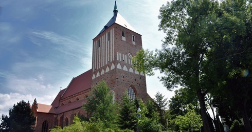 Kościół Mariacki w Sławnie po remoncie