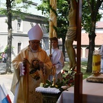 Wprowadzenie relikwii bł. Hanny Chrzanowskiej do sądeckiej fary