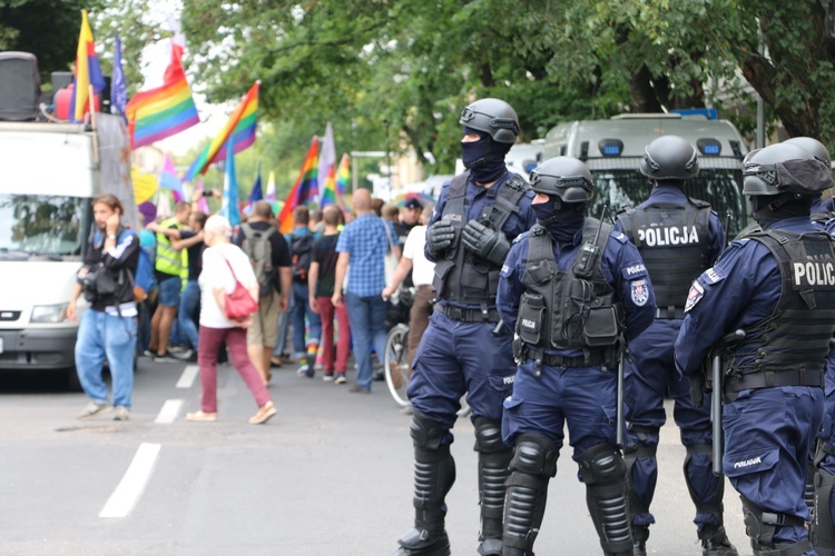 Wokół marszu równości w Płocku