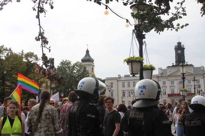 Wokół marszu równości w Płocku