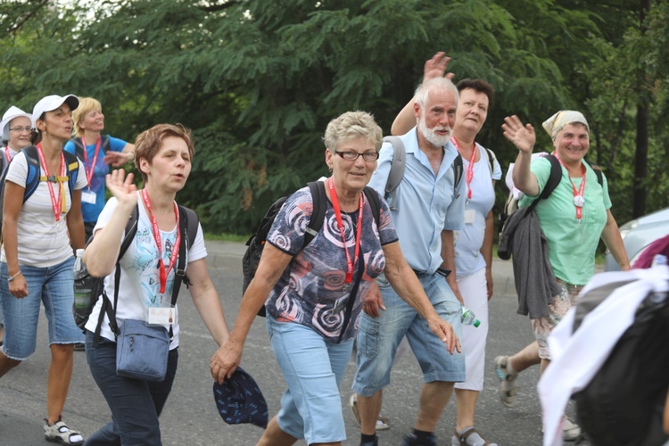 28. Pielgrzymka Cieszyńska 2019 na trasie - w Bziu Zameckim