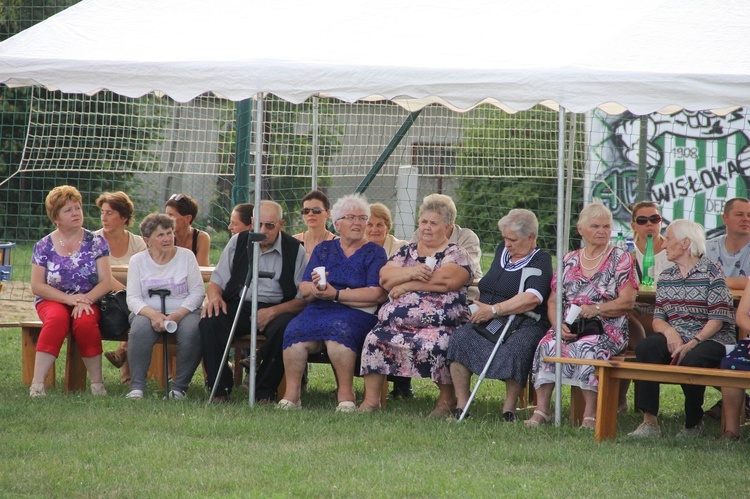 Dekanalne spotkanie młodzieży w Bobrowej