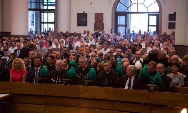 Abp Skworc: Prześladowani za ojczyznę wzywają do pielęgnacji tego, co polskie