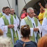 Oczekiwanie na pieszych pielgrzymów jasnogórskich i Msza święta - 2019