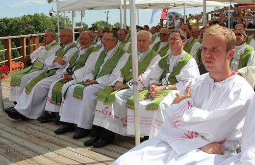 Oczekiwanie na pieszych pielgrzymów jasnogórskich i Msza święta - 2019