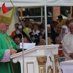 Oczekiwanie na pieszych pielgrzymów jasnogórskich i Msza święta - 2019