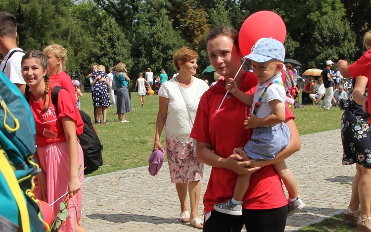 Powitanie 36. Pielgrzymki Oświęcimskiej na Jasnej Górze - 2019 - cz. 2