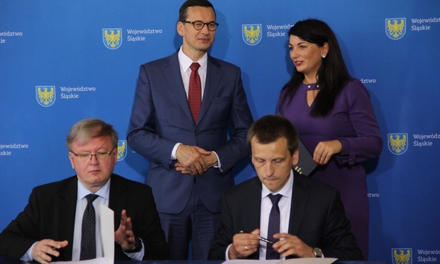 Premier Morawiecki o drodze "kluczowej dla rozwoju południowej części województwa"