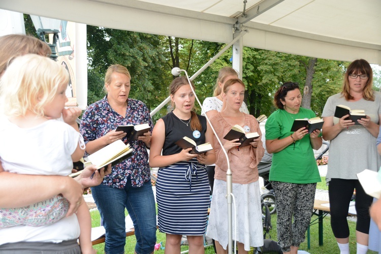 Pielgrzymkowa Eucharystia w Kamieniu Śląskim